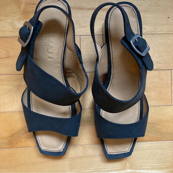 Adelante Serena Sandals, 8.5 - Picture 5 of 7